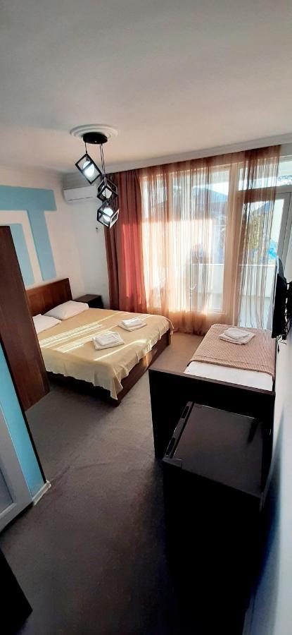 Tamazi Hotel Kobuleti Exterior photo