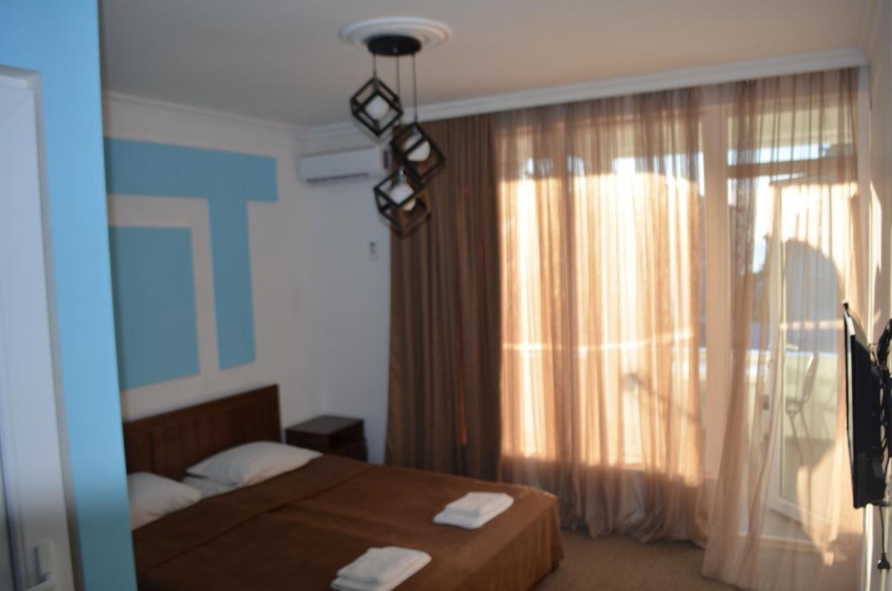 Tamazi Hotel Kobuleti Exterior photo